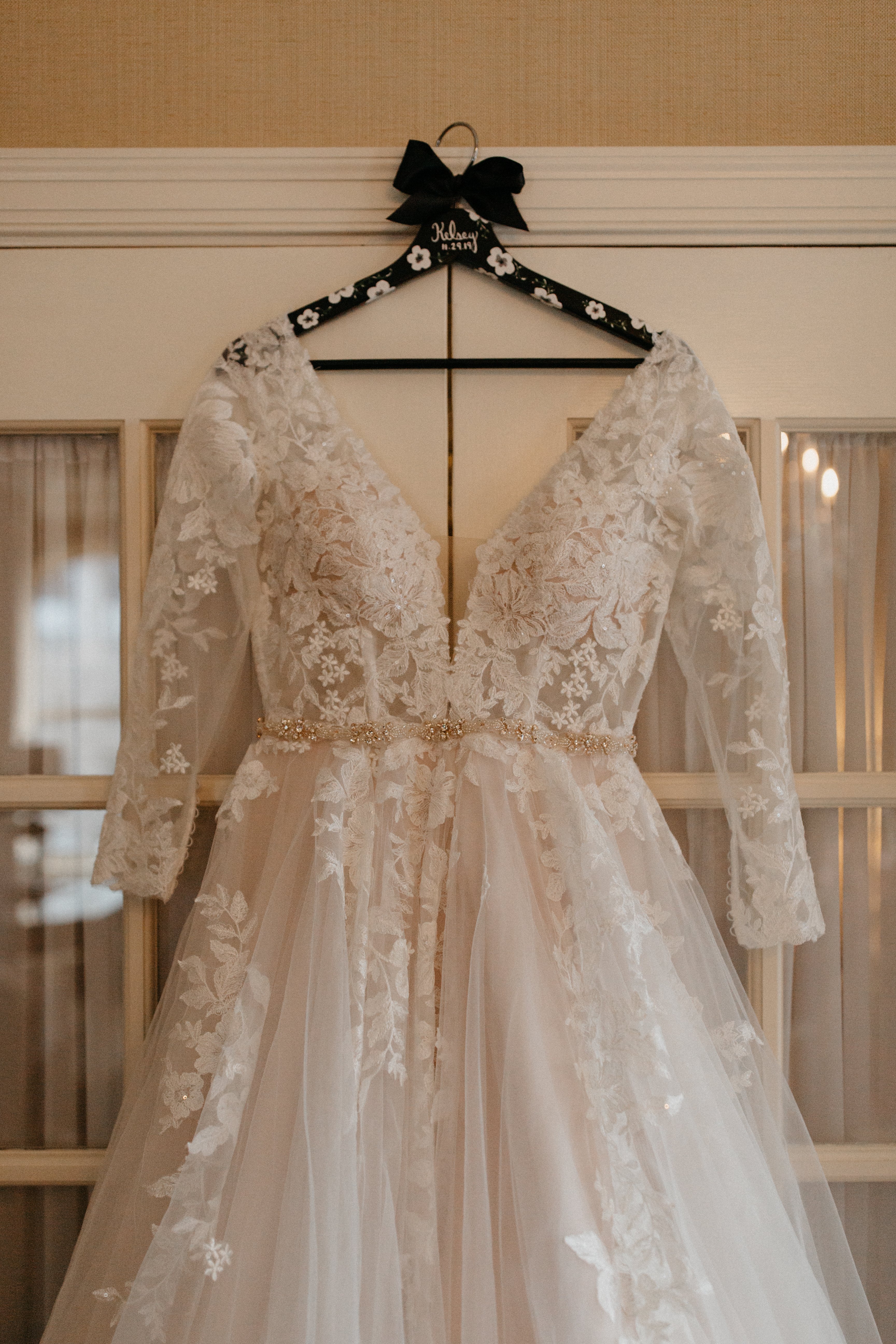 wedding-dresses-with-sleeves