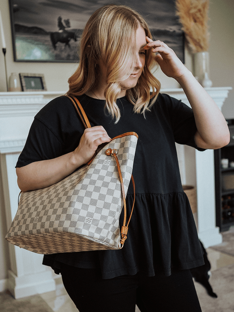 what is the largest neverfull lv bag