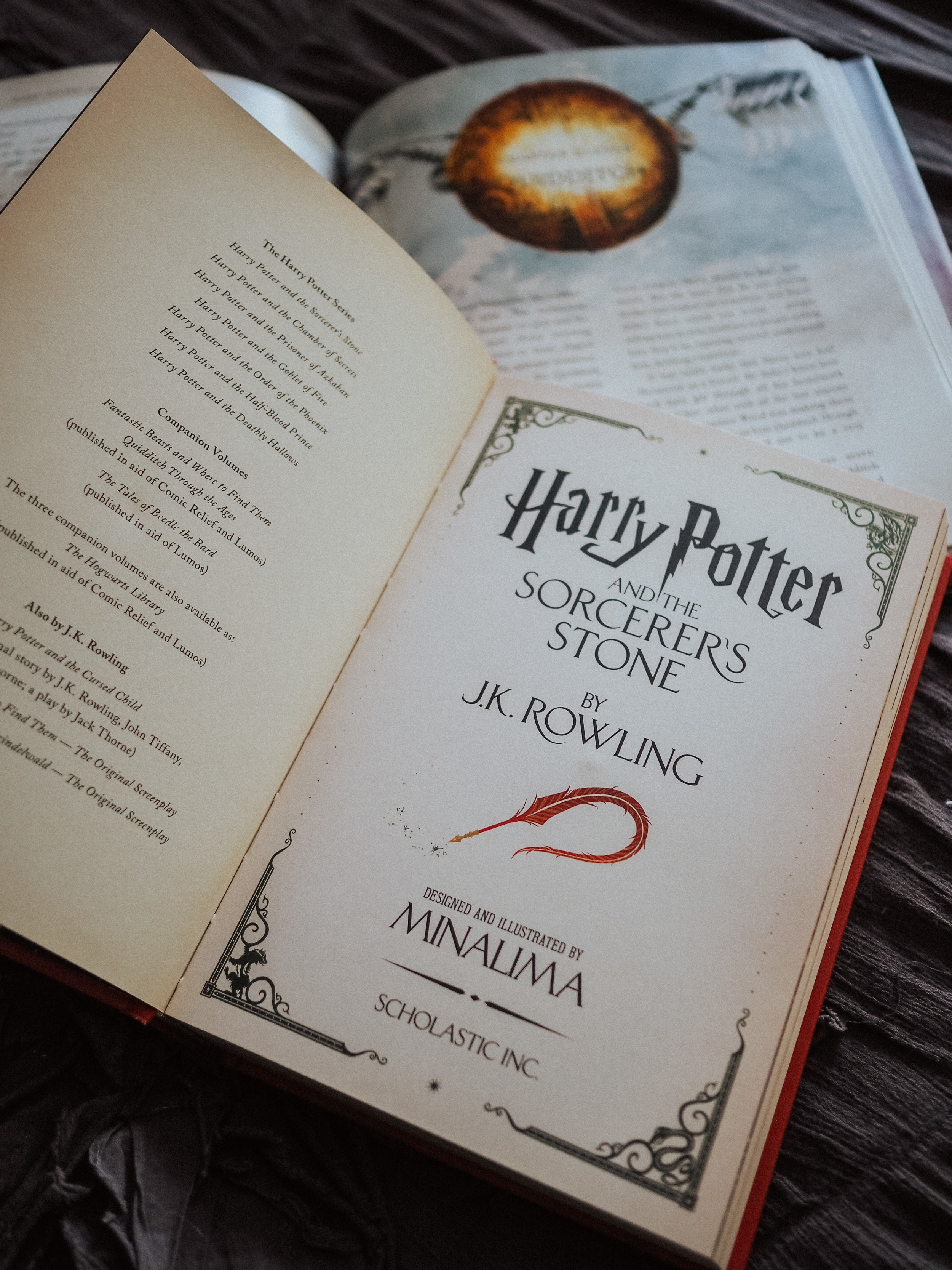 Kelsey from Blondes and Bagels reviews the best Harry Potter illustrated books for yourself - or as gifts for your Potter loving friends!
