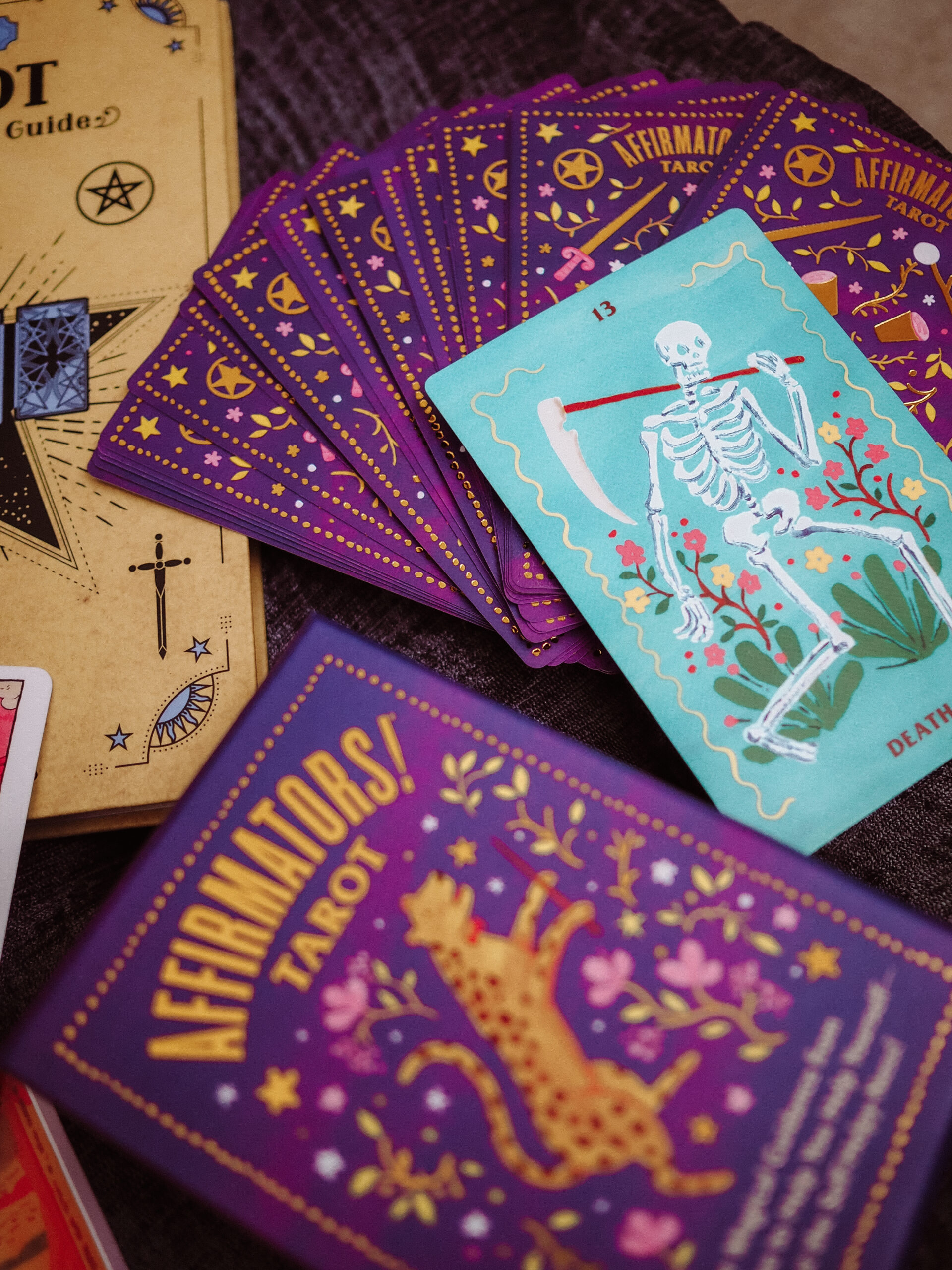 Learn how to do your own daily tarot reading free with this guide on the ins and outs of tarot spreads for beginners!